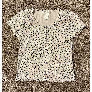 White Fawn Girls Shirt, Size Medium, EUC